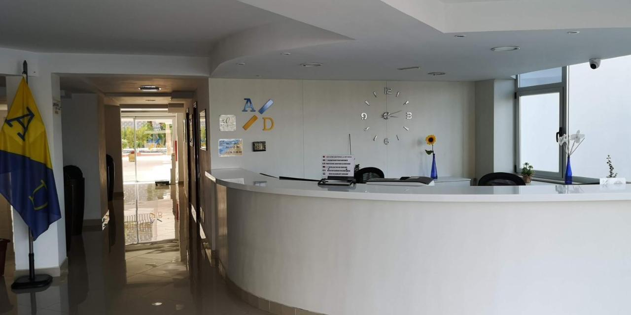 Top-Apartment, 4 Og, Seitlicher Meerblick, Mit 1 Schlafzimmer Im Herzen Von Playa Del Ingles , Gran Canaria المظهر الخارجي الصورة